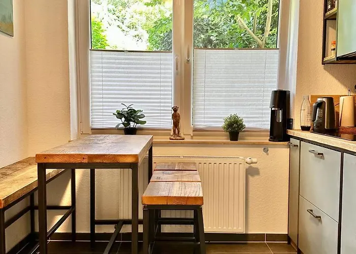 Grosses City-ferienhaus Mit Terrasse, Grill Und Parkplatz F19 Отель типа 